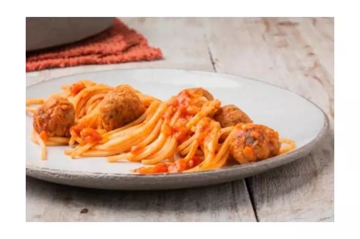 Паста с фрикадельками