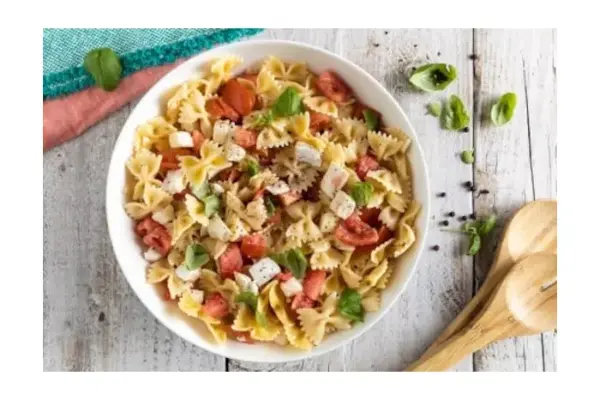 Паста Капрезе с фарфалле