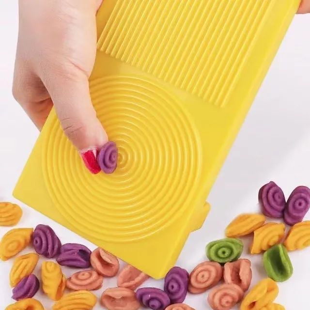 Доска для приготовления домашних макарон и ньокии