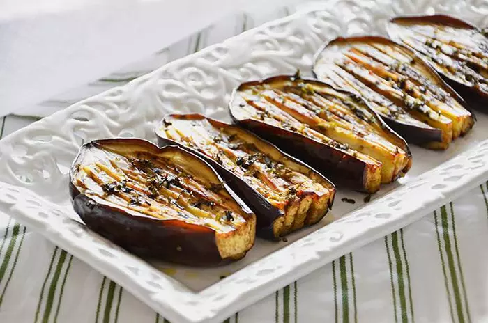 Баклажаны запеченные