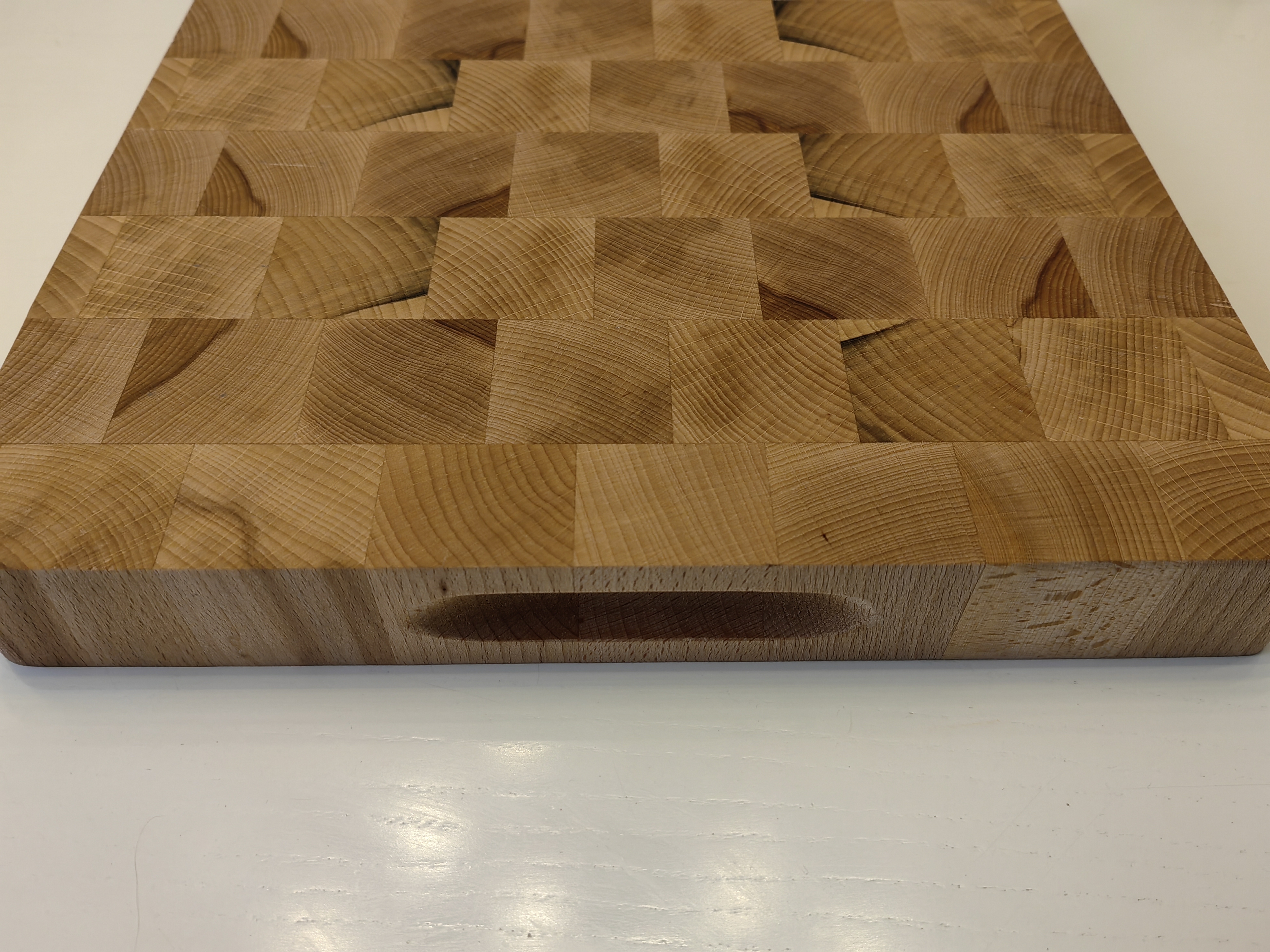 Торцевая разделочная доска из сердцевины бука, квадрат 30х30 см, Италия - Eppicotispai