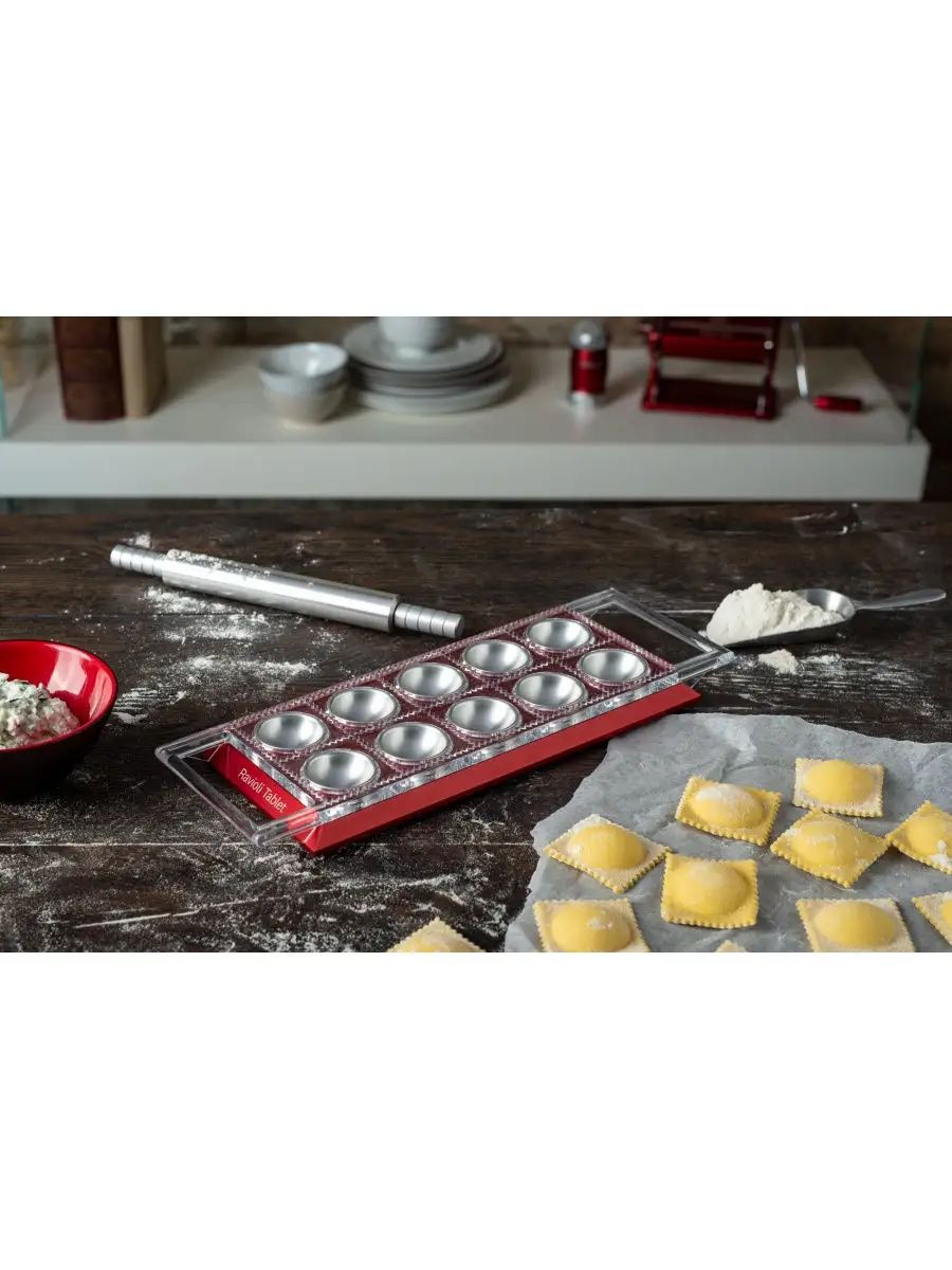 Форма для приготовления 10 квадрантых равиоли Marcato Design со скалкой