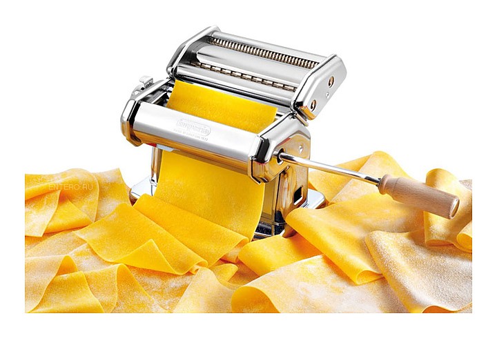 Тестораскатка Imperia и украинские вареники 5.jpg Тестораскатка Imperia и украинские вареники 5.jpg