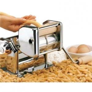 Она оценит или Почему стоит подарить лапшерезку к 8 марта 4.jpg