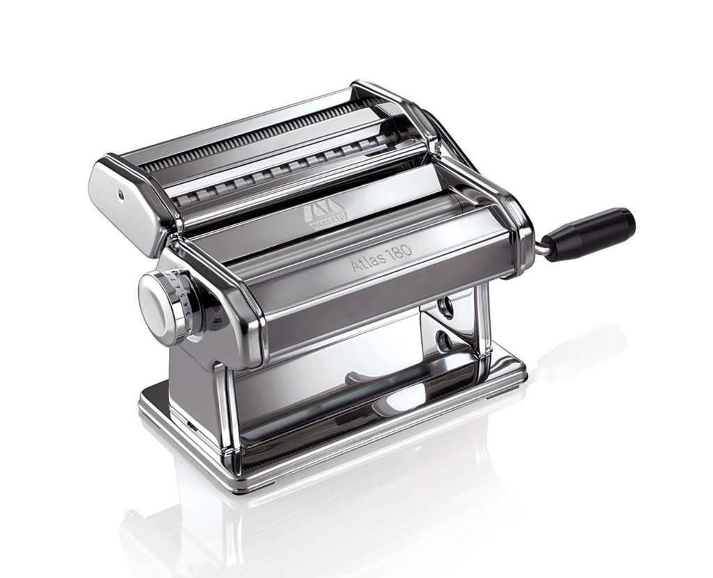 Монастырская изба: почувствуйте дух приближающегося праздника