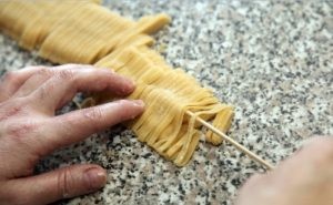 Как идеально нарезать лапшу 6.jpg