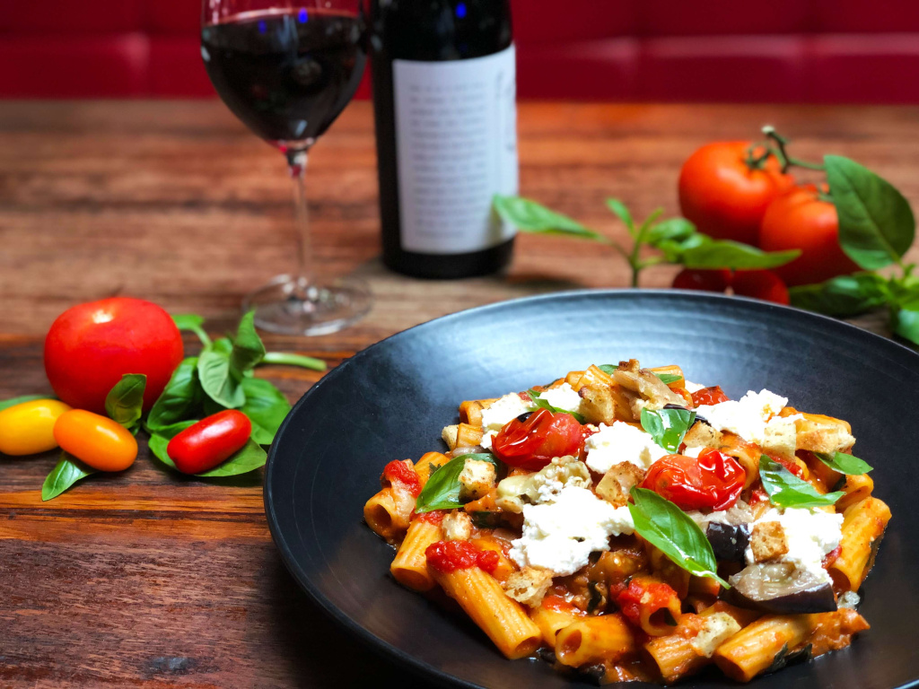 Кьянти, шардоне, гави: с каким вином подать пасту