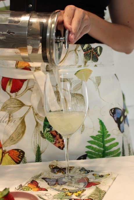 Как готовить напитки с помощью френч-пресса